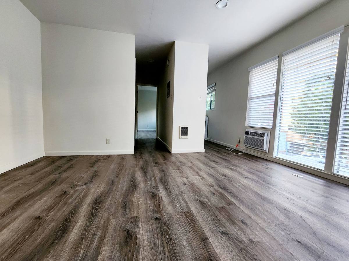 Apartment for rent at 542 Glenrock Ave, Los Angeles, CA 90024