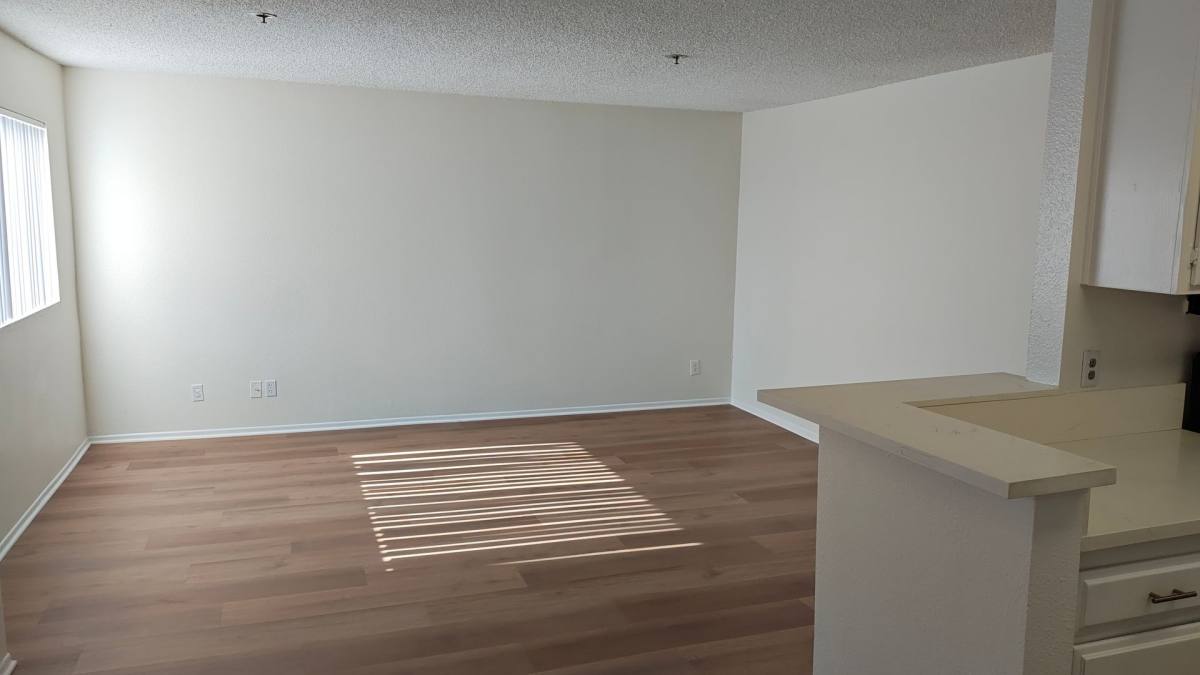 Apartment for rent at 1234 E California Ave, Glendale, CA 91206