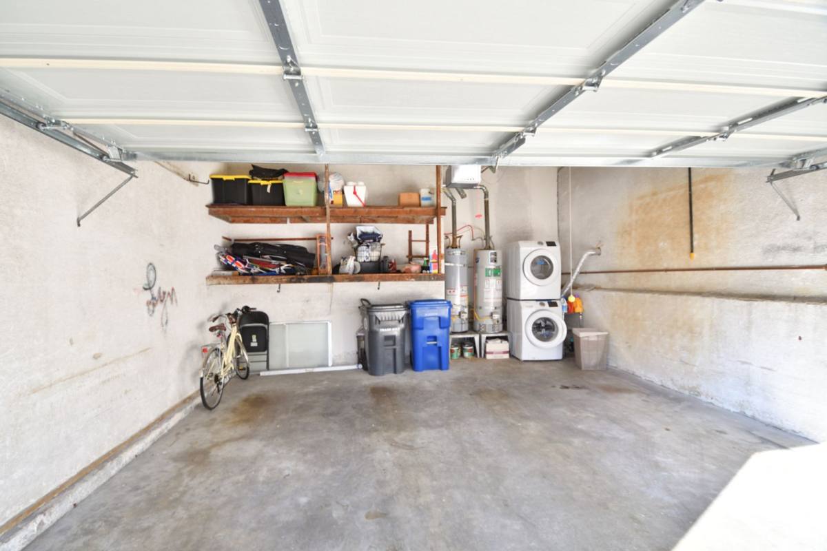 Apartment for rent at 221 39th St, Manhattan Beach, CA 90266