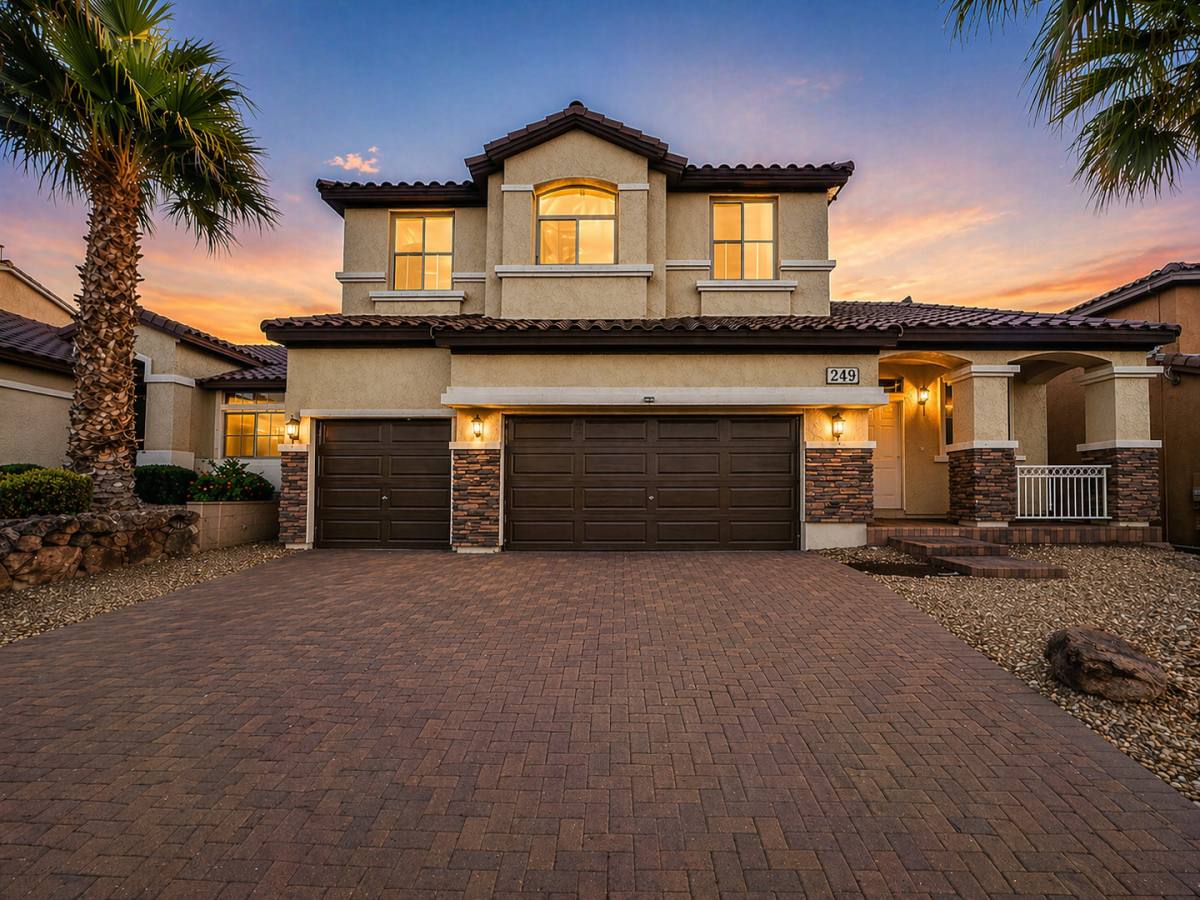 House for rent at 249 Jessica Grove, Henderson, NV 89015