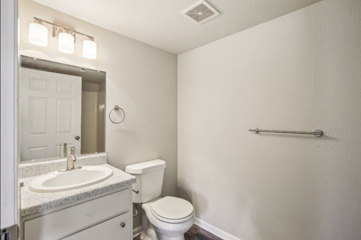 Apartment for rent at 9680 Lexington Ave, De Soto, KS 66018