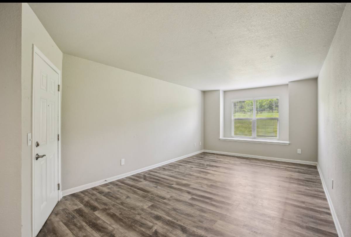 Apartment for rent at 9680 Lexington Ave, De Soto, KS 66018