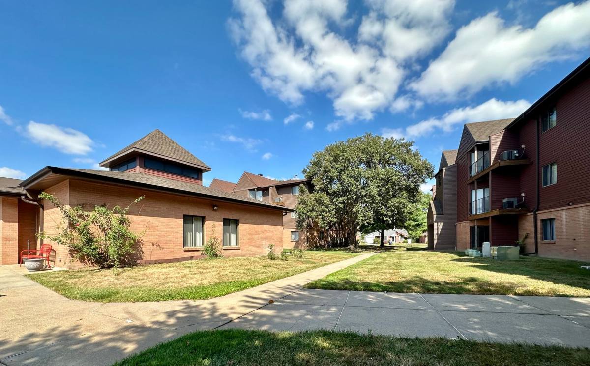 4121 Normal Blvd, Lincoln, NE 68506 - Apartment for Rent - Image 3