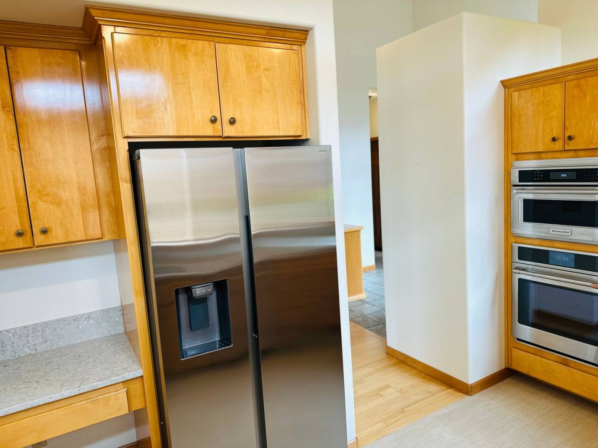 House for rent at 1875 N 15th Court, Washougal, WA 98671