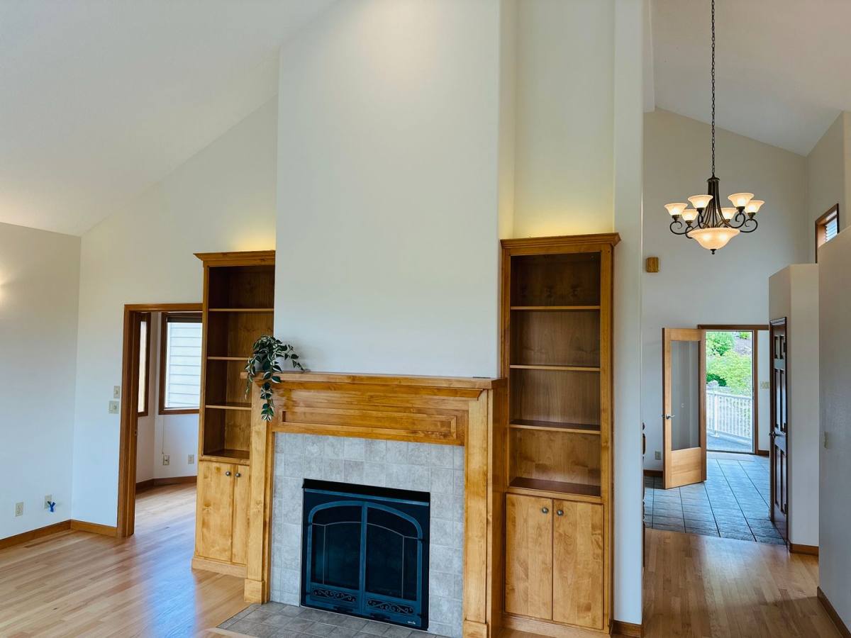 House for rent at 1875 N 15th Court, Washougal, WA 98671