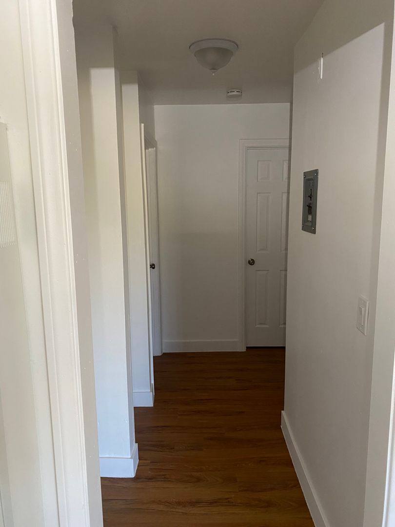 Apartment for rent at 421 N Willowbrook Ave, Compton, CA 90220