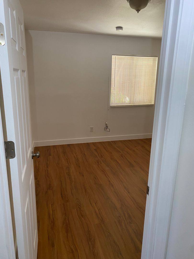 Apartment for rent at 421 N Willowbrook Ave, Compton, CA 90220