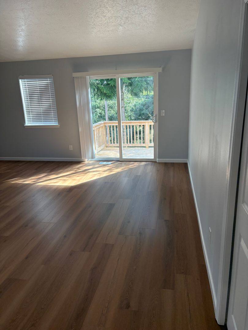 House for rent at 19040 Wallingford Ave, Sandy, OR 97055