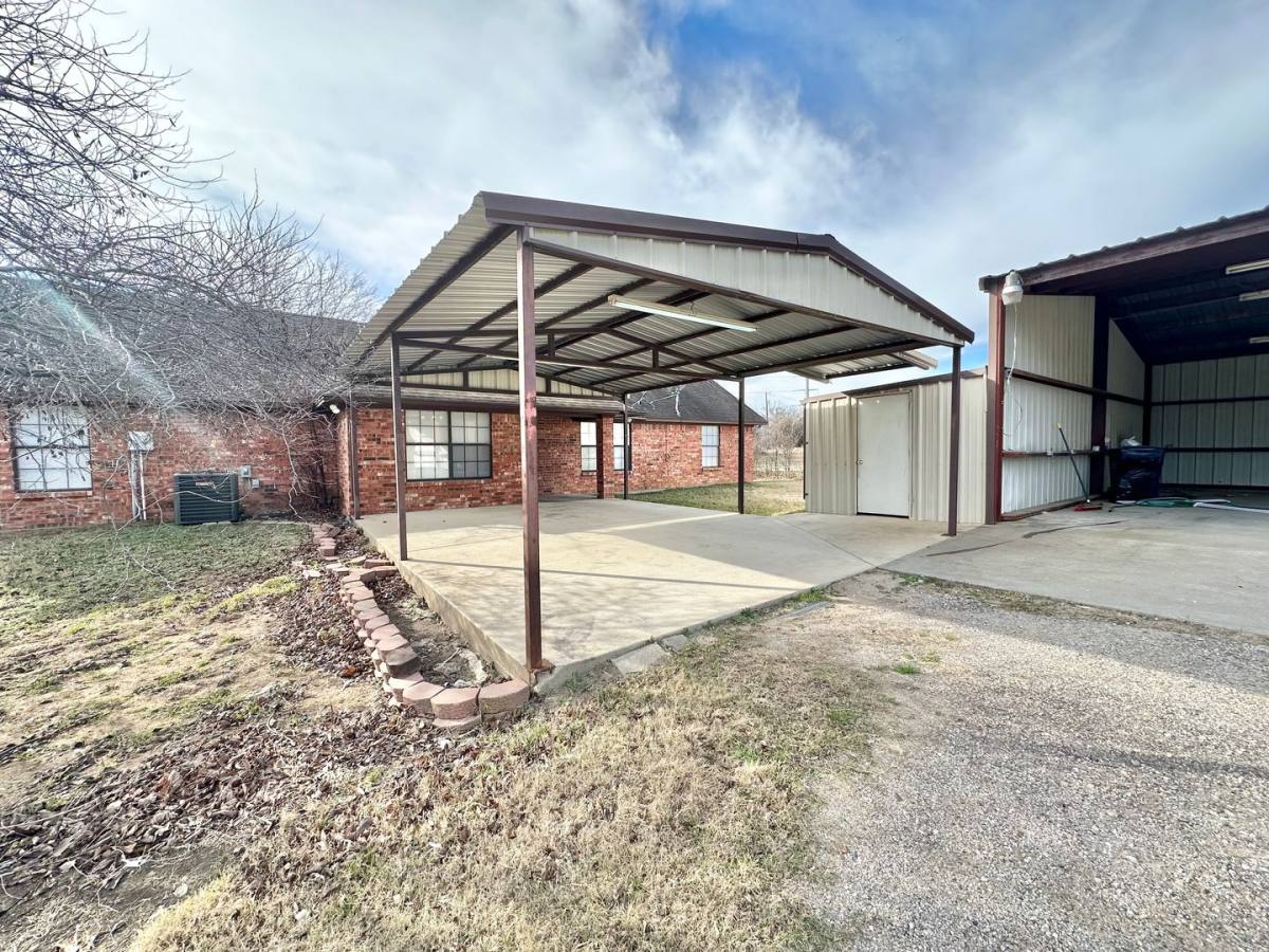 House for rent at 8869 Liberty Rd, Aubrey, TX 76227
