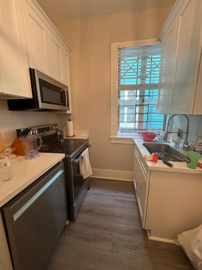Apartment for rent at 1133 Pine St, New Orleans, LA 70118