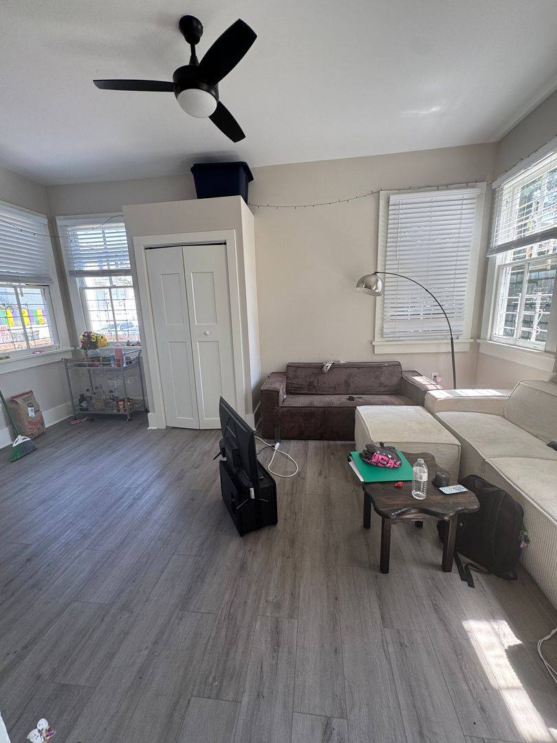 Apartment for rent at 1133 Pine St, New Orleans, LA 70118