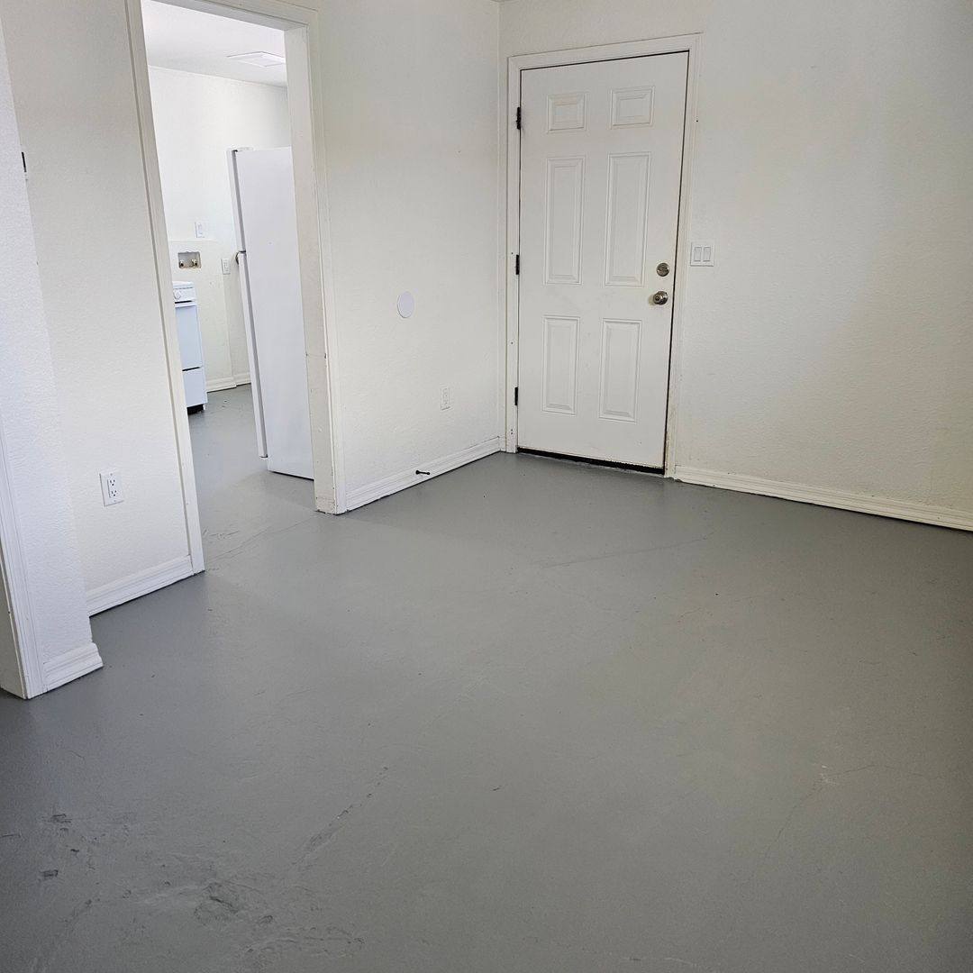 Apartment for rent at 172 N Shady Lane, Benson, AZ 85602