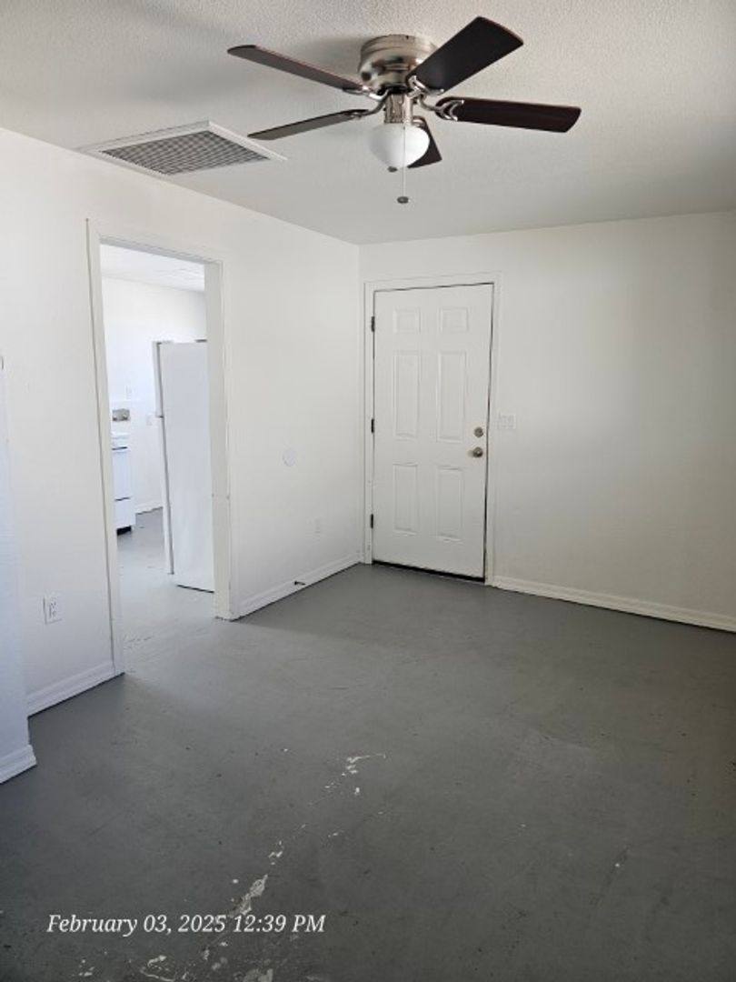 Apartment for rent at 172 N Shady Lane, Benson, AZ 85602