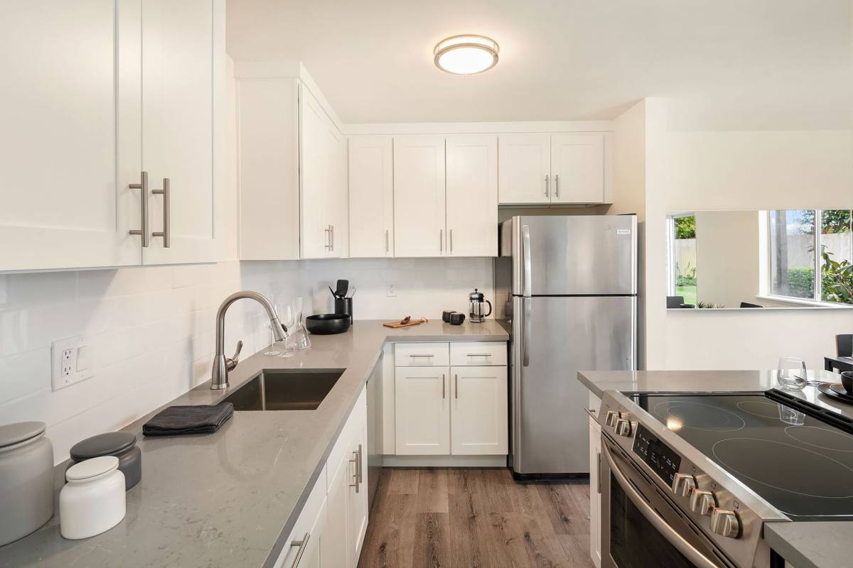 Apartment for rent at 1412 SW 312th St, Federal Way, WA 98023
