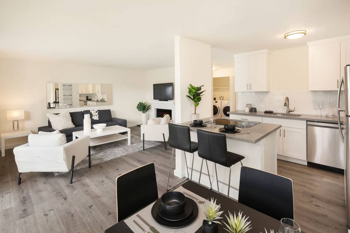 Apartment for rent at 1412 SW 312th St, Federal Way, WA 98023
