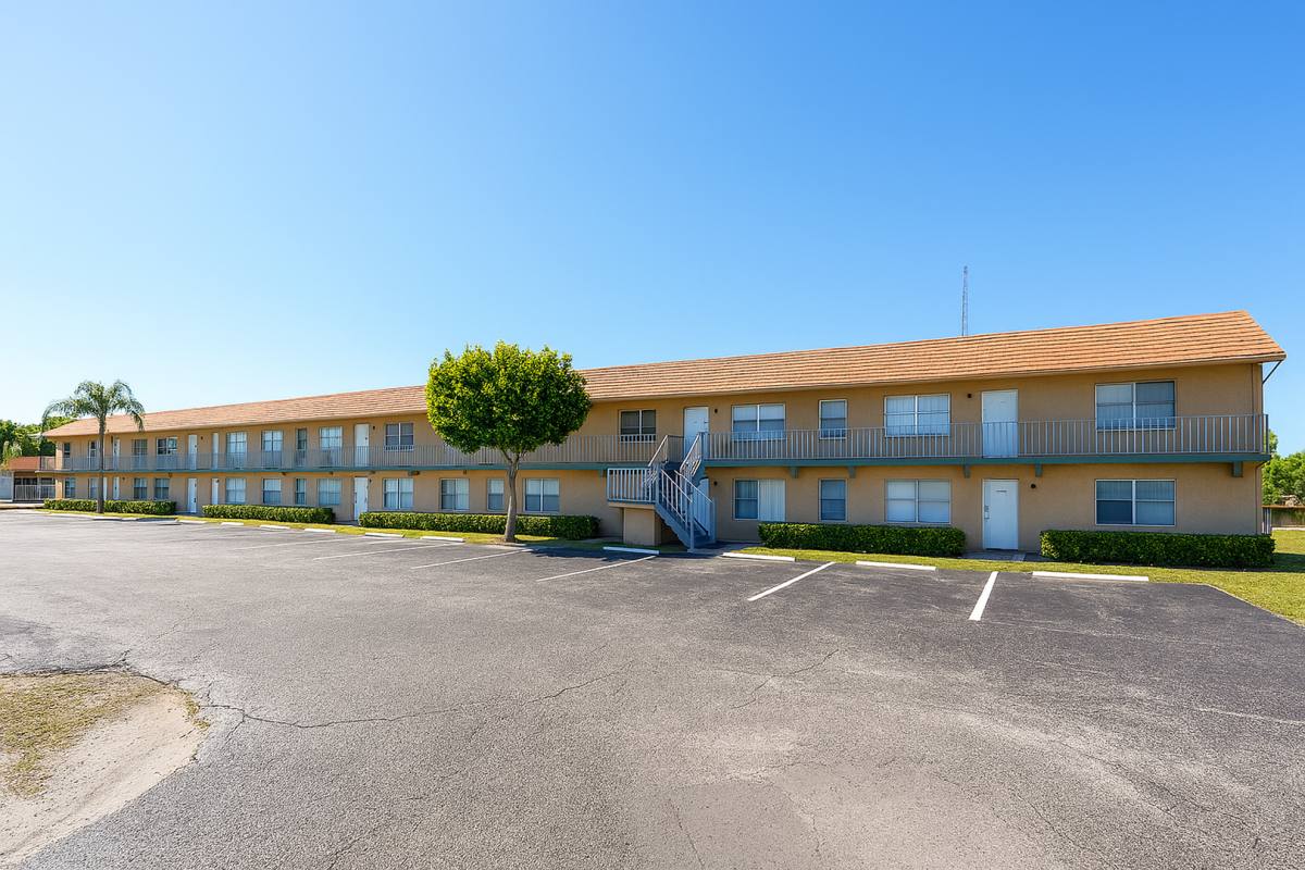 Apartment for rent at 806 9th St, West Palm Beach, FL 33403