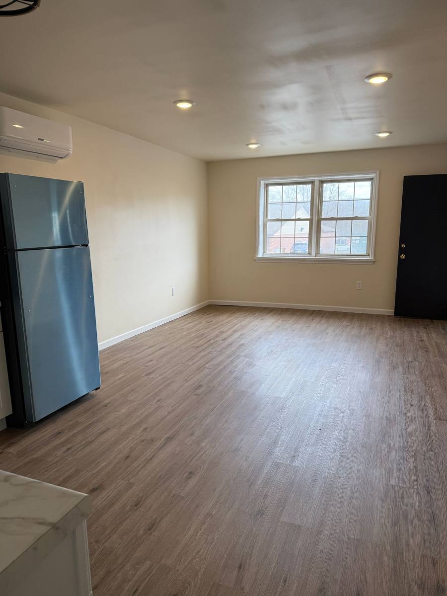 Apartment for rent at 309 Main St, Myersville, MD 21773