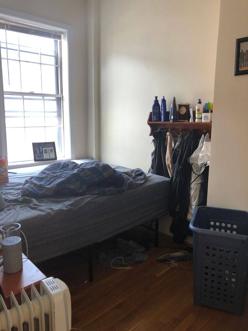 Apartment for rent at 27 Phillips St #3, Boston, MA 02114