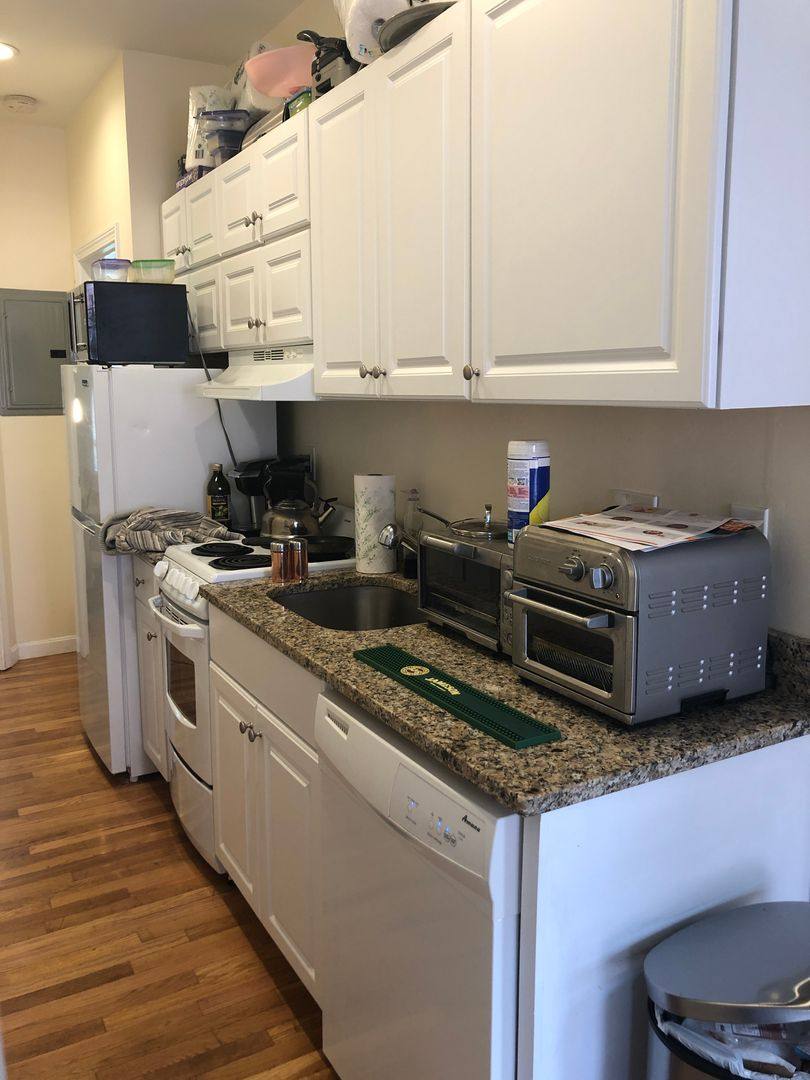 Apartment for rent at 27 Phillips St #3, Boston, MA 02114