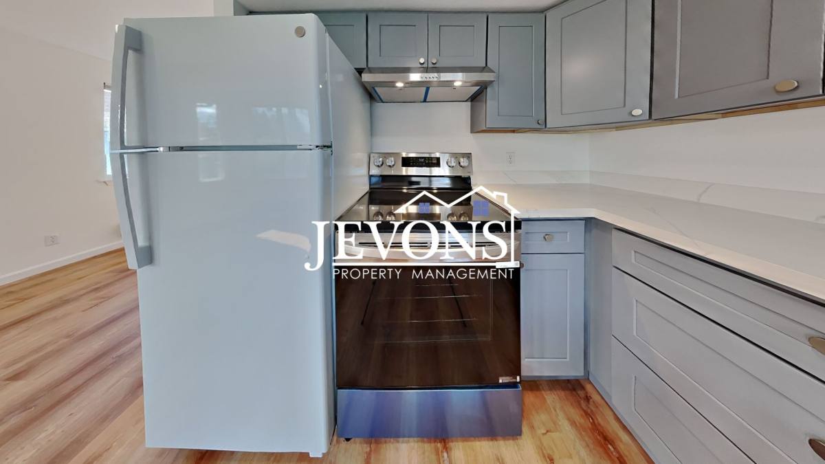 Apartment for rent at 1722 E 56th St, Tacoma, WA 98404