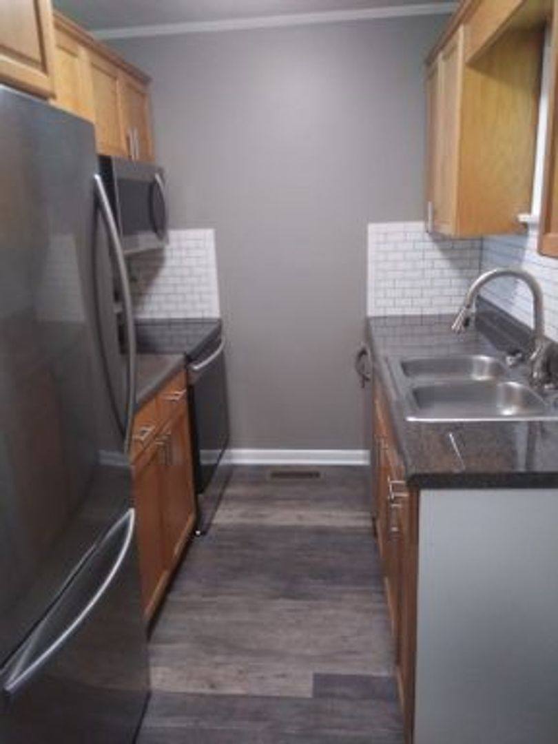 Apartment for rent at 101 Cavin Ave, Belmont, NC 28012