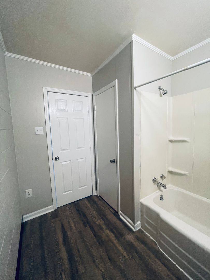 Apartment for rent at 210 Martin Ave, Lewisburg, TN 37091