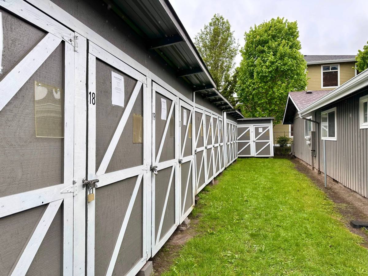 Apartment for rent at 502 8th St NE, Auburn, WA 98002