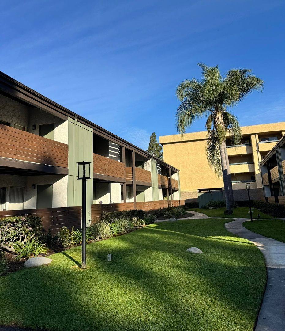 Apartment for rent at 12671 Main St, Garden Grove, CA 92840