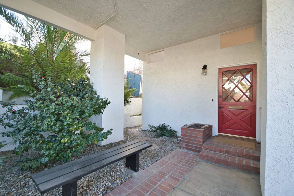 House for rent at 654 24th St, Hermosa Beach, CA 90254
