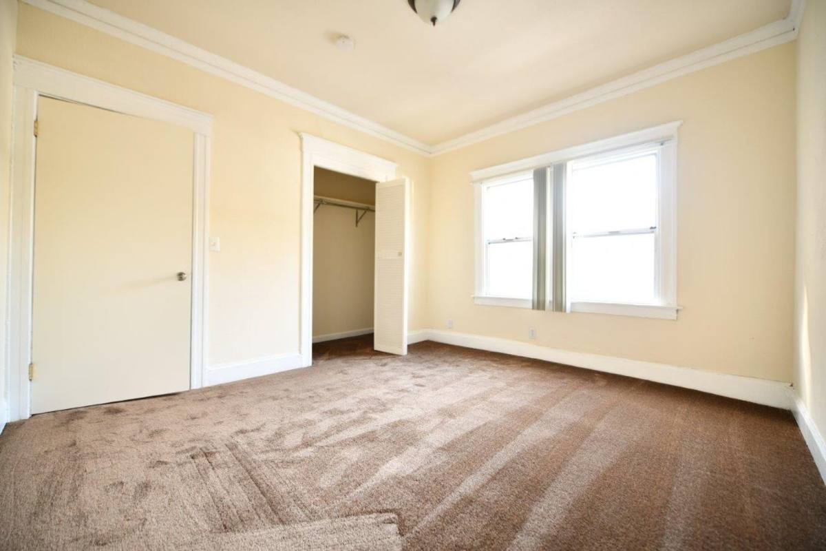 Apartment for rent at 1530 Harrison St, Oakland, CA 94612