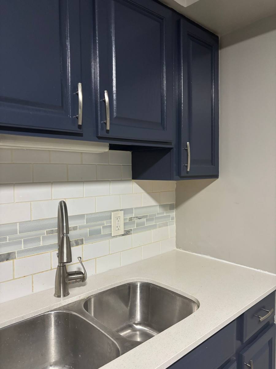 Apartment for rent at 801-09 E 32nd Ave, Gary, IN 46409