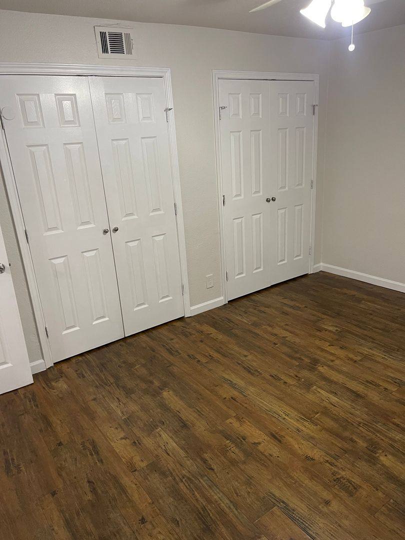 Apartment for rent at 4950 Live Oak St, Dallas, TX 75206