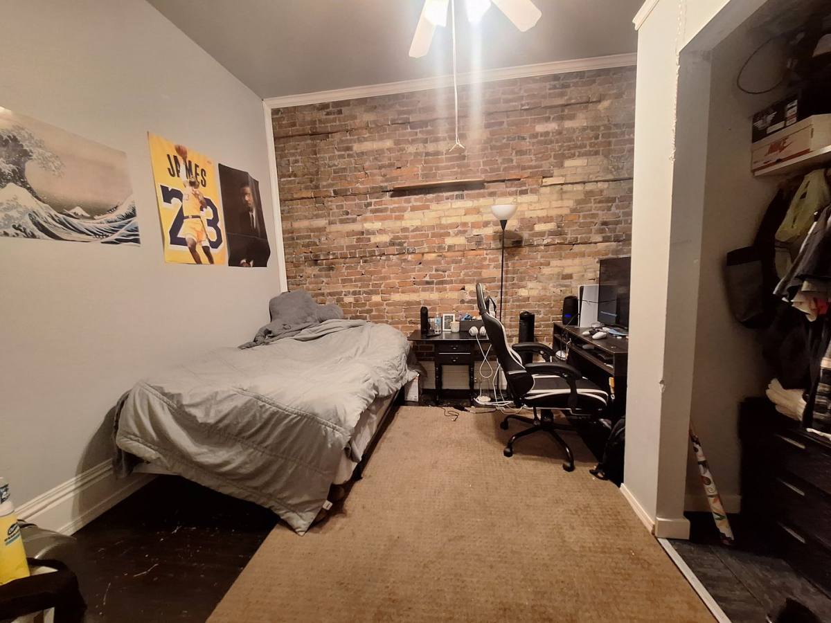 Apartment for rent at 529 W 4th St, Duluth, MN 55806
