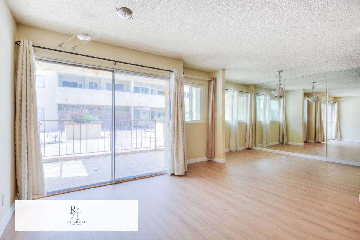 Condo for rent at 125 S Sierra Madre Blvd, Pasadena, CA 91107