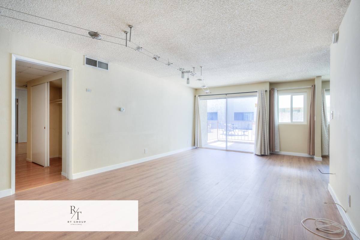 Condo for rent at 125 S Sierra Madre Blvd, Pasadena, CA 91107