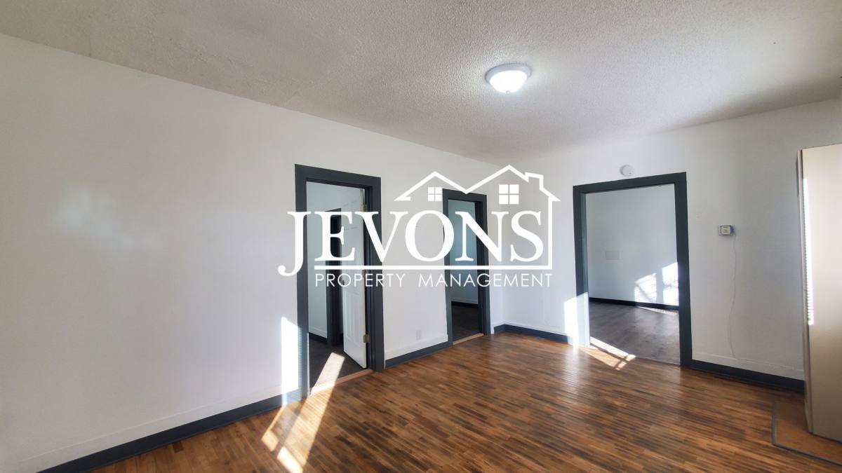 House for rent at 713 N 6th St, Yakima, WA 98901