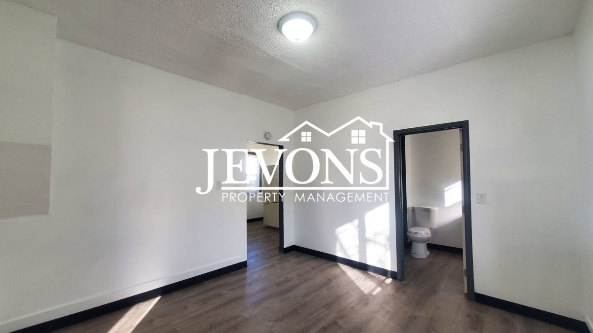 House for rent at 713 N 6th St, Yakima, WA 98901