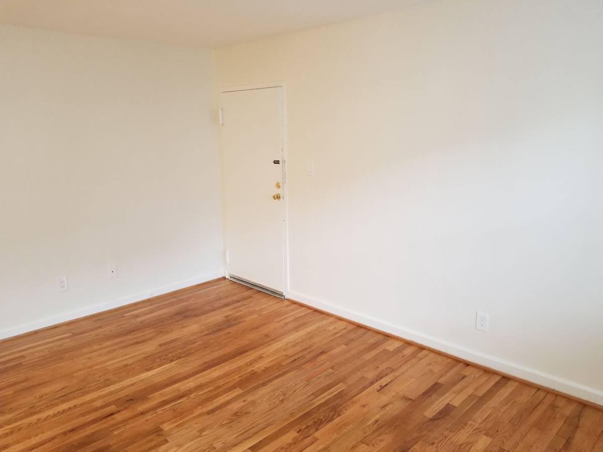 Apartment for rent at 1215 N Quinn St, Arlington, VA 22209