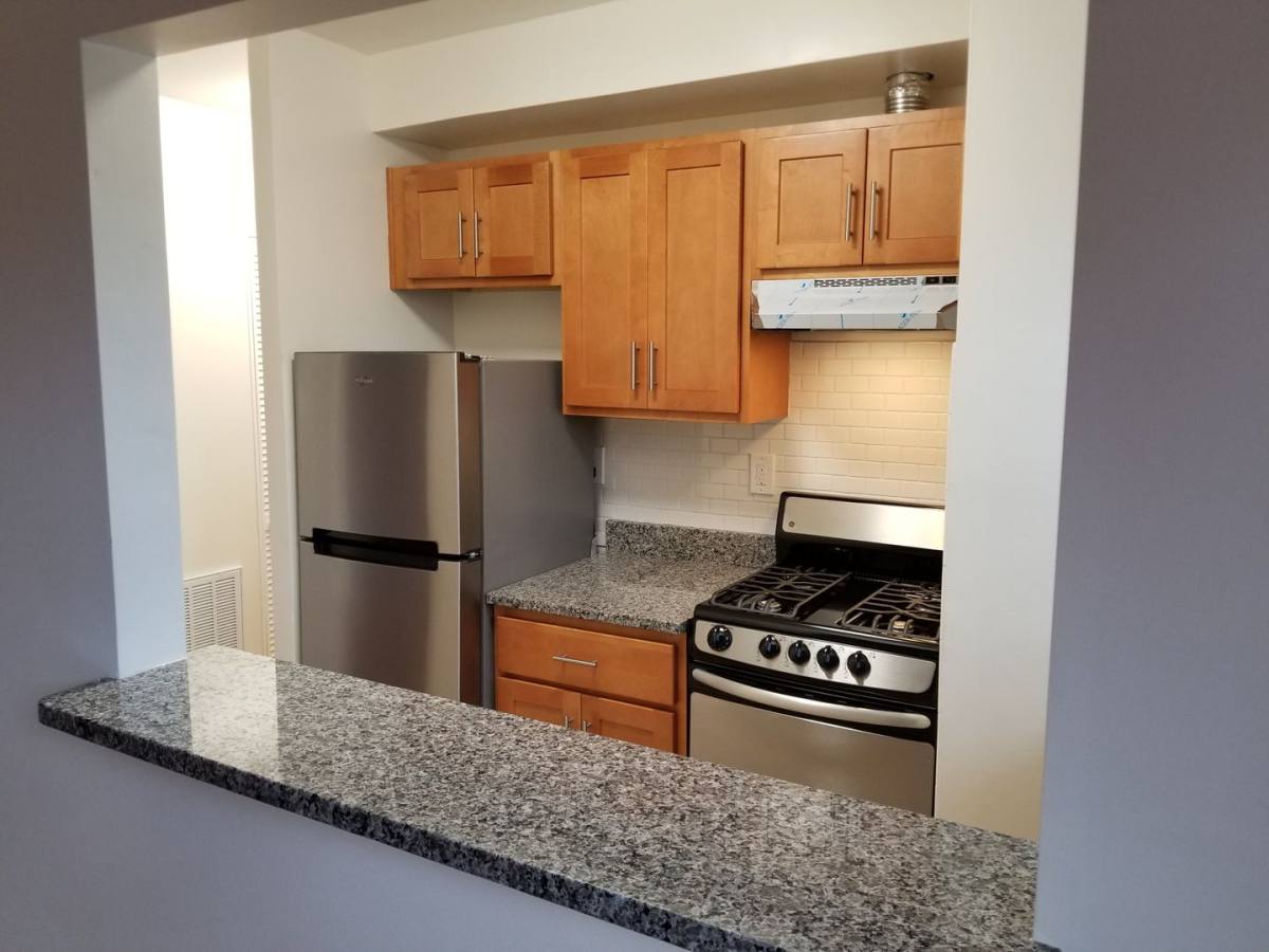 Apartment for rent at 1215 N Quinn St, Arlington, VA 22209