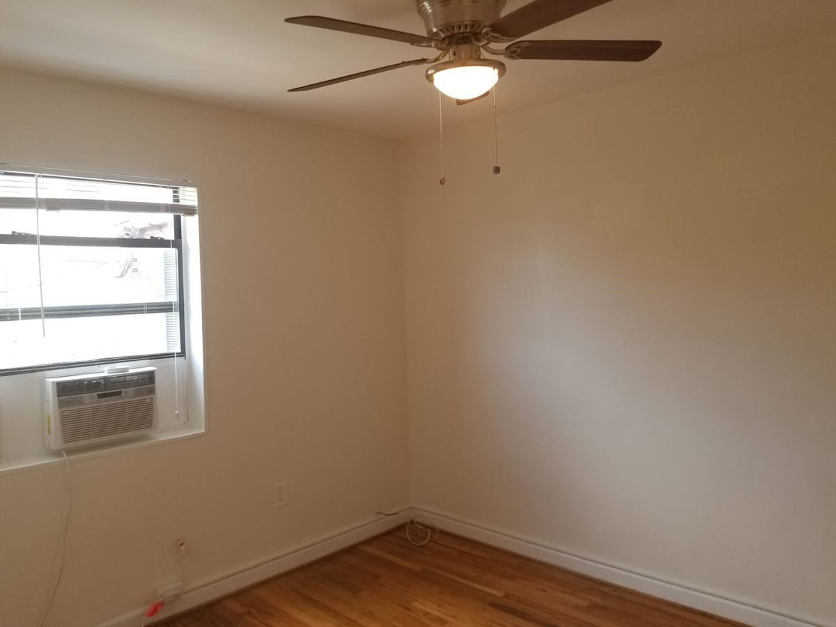 Apartment for rent at 1215 N Quinn St, Arlington, VA 22209