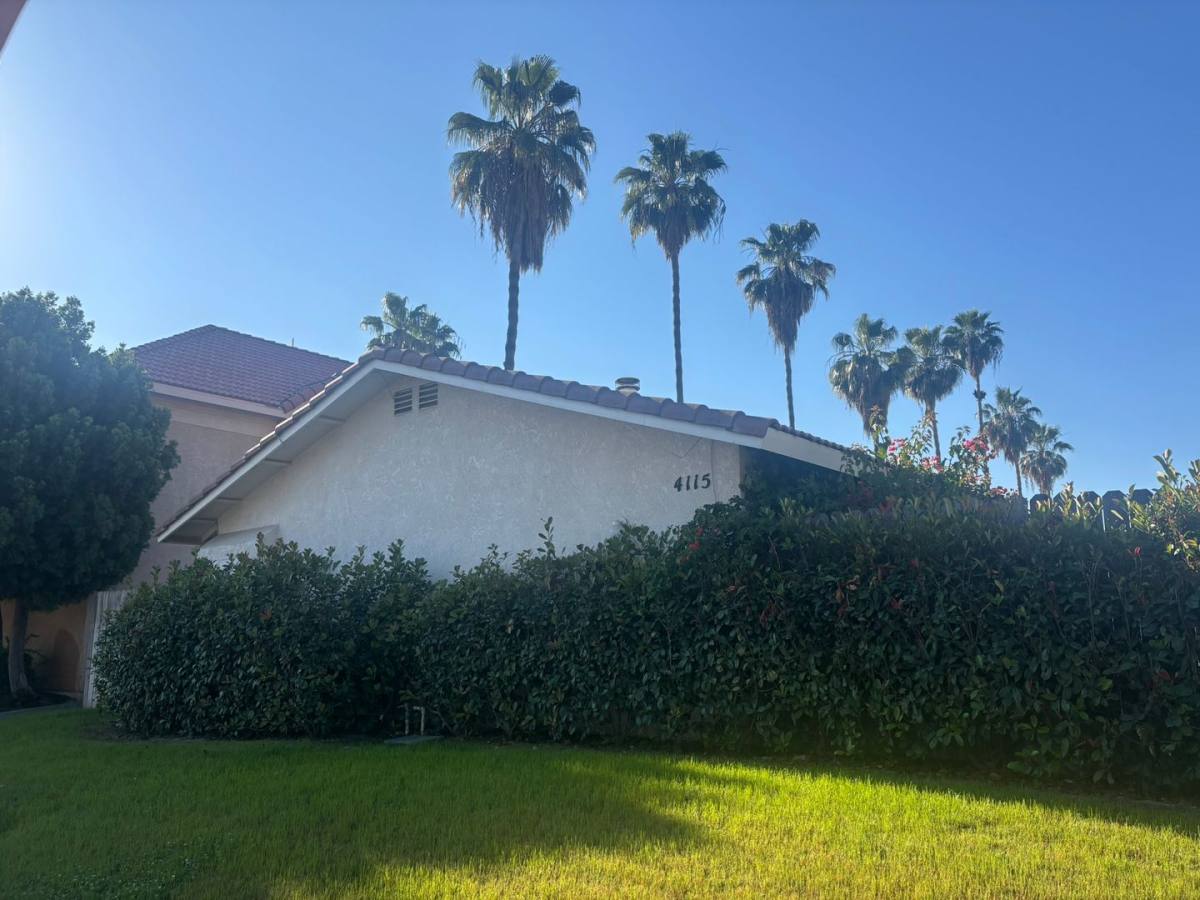 Apartment for rent at 4115 Ardmore Ave, Bakersfield, CA 93309
