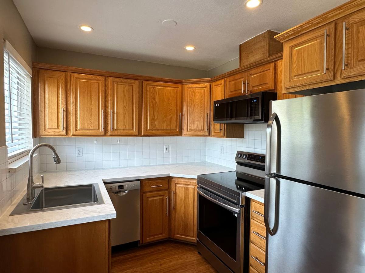 Apartment for rent at 3334-3408 SE 55th Ave, Portland, OR 97206