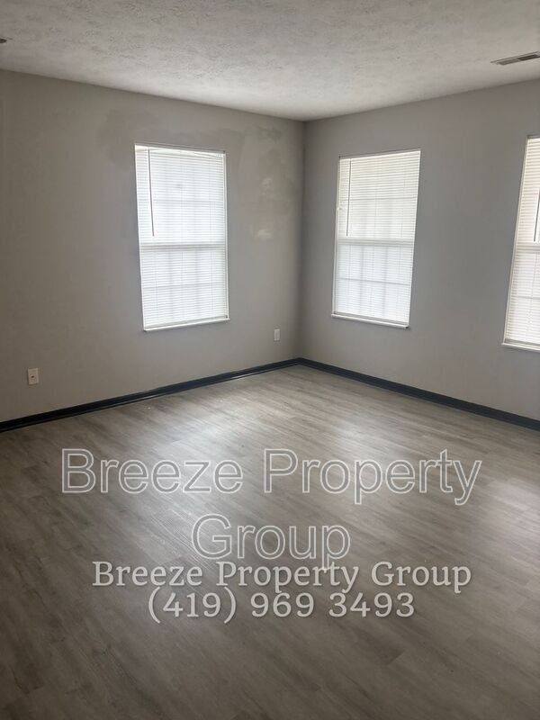 House for rent at 2983 Megan Circle, Youngstown, OH 44505
