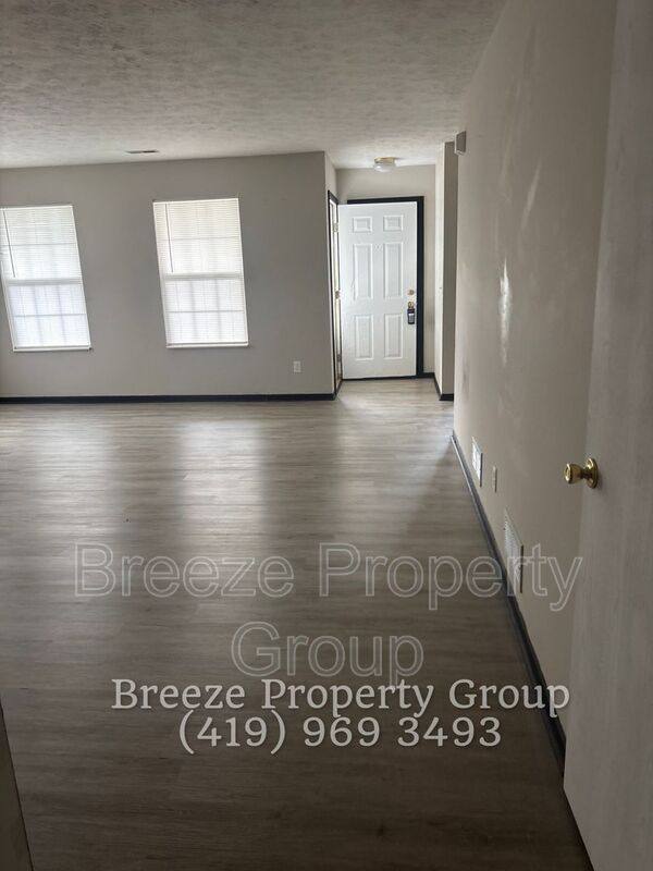 House for rent at 2983 Megan Circle, Youngstown, OH 44505