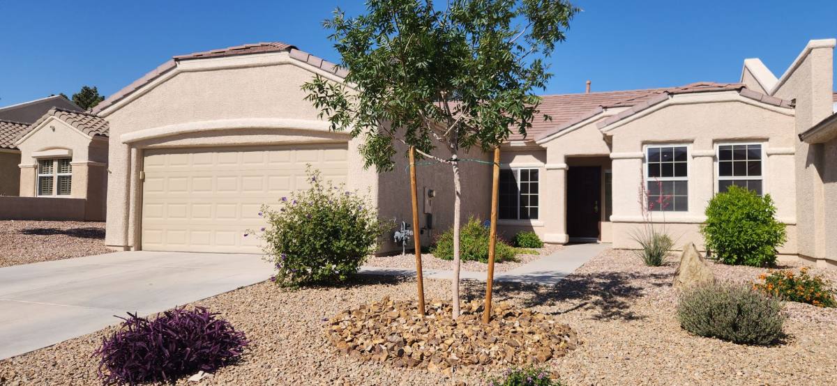 House for rent at 1561 Bonner Springs, Henderson, NV 89052