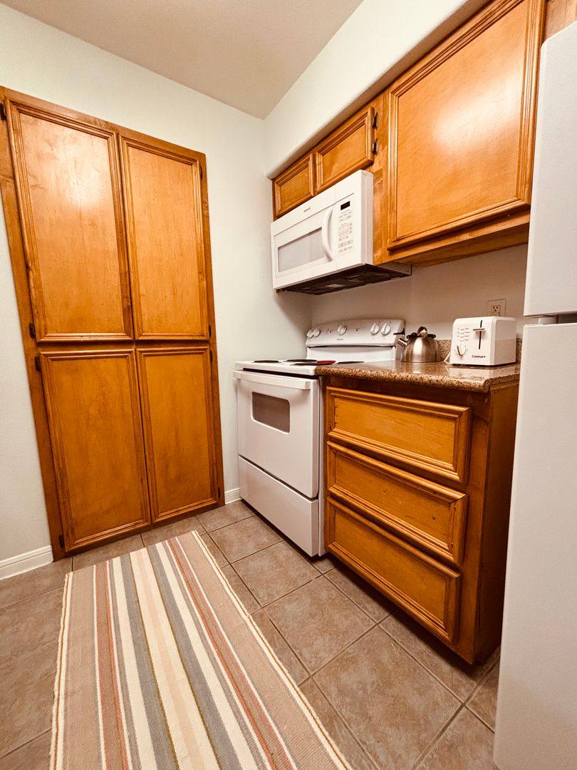 Apartment for rent at 215 Post Office, Galveston, TX 77550