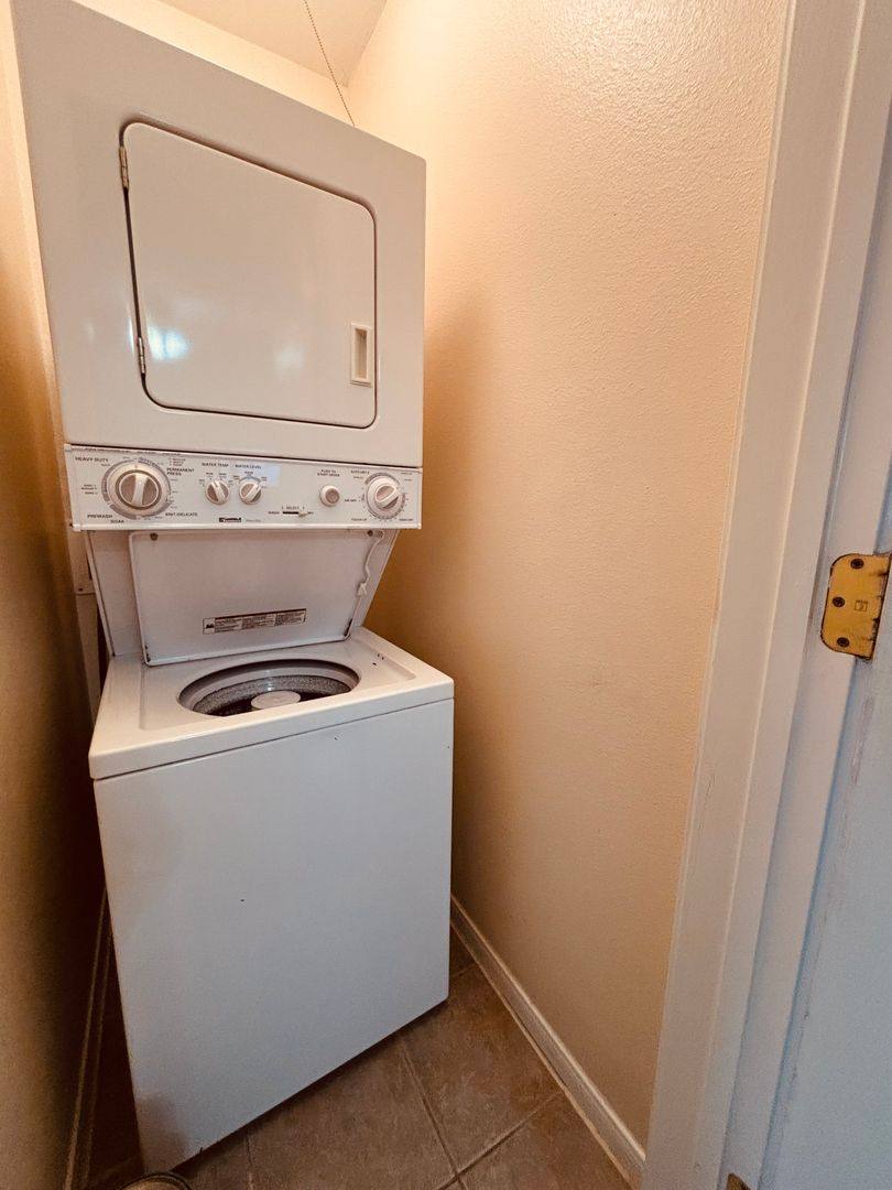 Apartment for rent at 215 Post Office, Galveston, TX 77550