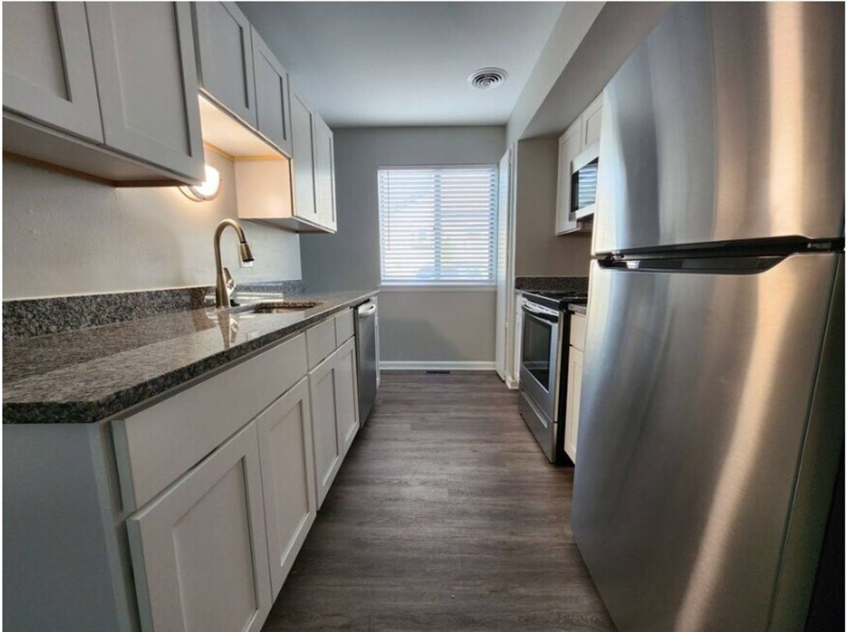 Apartment for rent at 550 Rosewood St, Ferndale, MI 48220