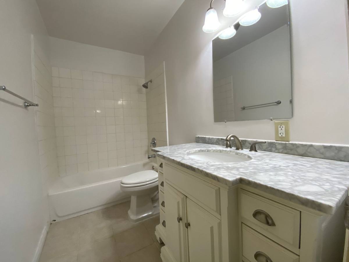 Apartment for rent at 157 Esperanza Ave, Sierra Madre, CA 91024