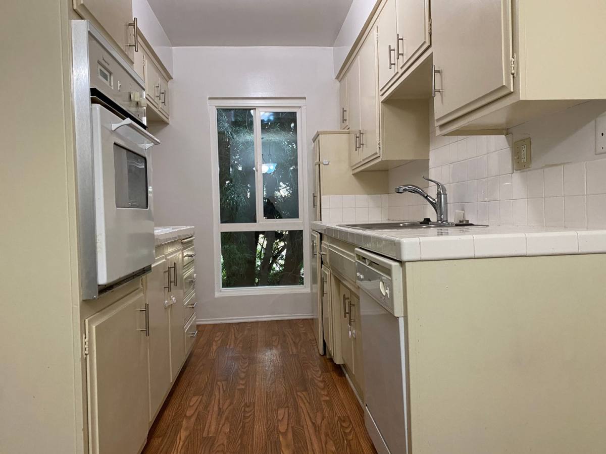 Apartment for rent at 157 Esperanza Ave, Sierra Madre, CA 91024